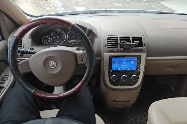 Used Buick GL8 2014 2.4L Classic Edition