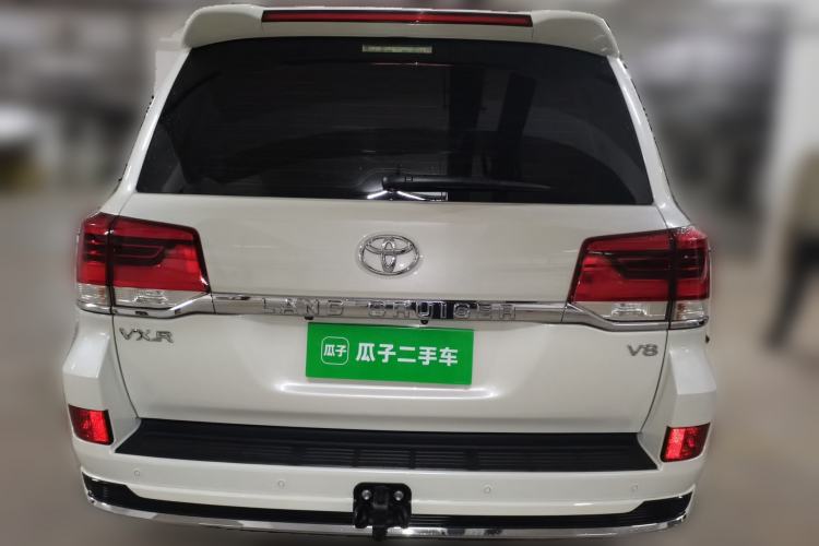 Used Toyota Land Cruiser 

