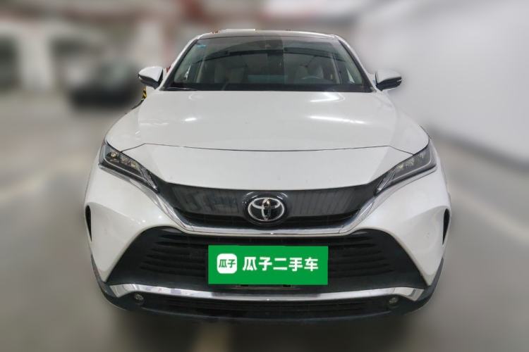 Used Toyota Harrier 2022 2.0L CVT Two-Wheel Drive Luxury Edition
