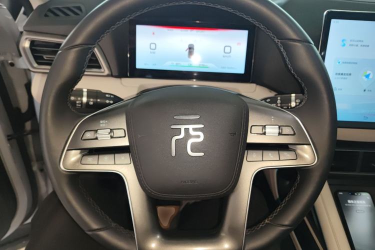 Used BYD Yuan UP 2024 401KM Beyond Edition Steering Wheel