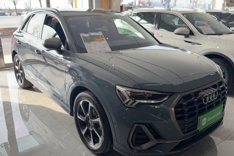 Used Audi Q3 2022 40 TFSI RS Package Performance Model
