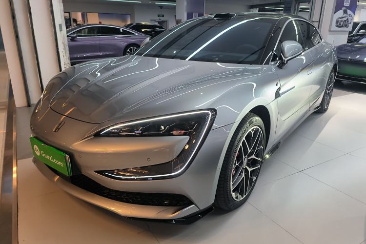 Used Yangwang U7 2025 EV Five-Seat Luxury Edition