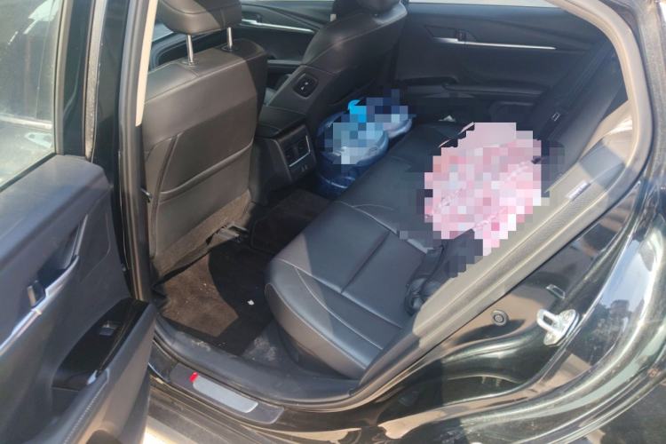 Used Toyota Camry 2024 Dual-Motor 2.0 HGVP Luxury Edition
