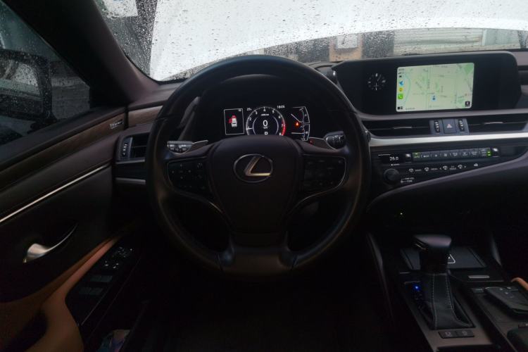 Used Lexus ES 2020 200 Excellence Edition
