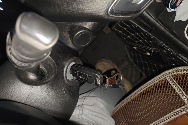 Used Great Wall King Kong Poer 2022 2.0T Manual Diesel Two-Wheel Drive Elite Version with Long Bed GW4D20M