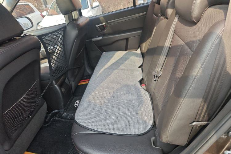 Used Hyundai Santa Fe Classic 2012 2.4 Ultimate Edition 7-Seater Four-Wheel Drive Left Rear Seat