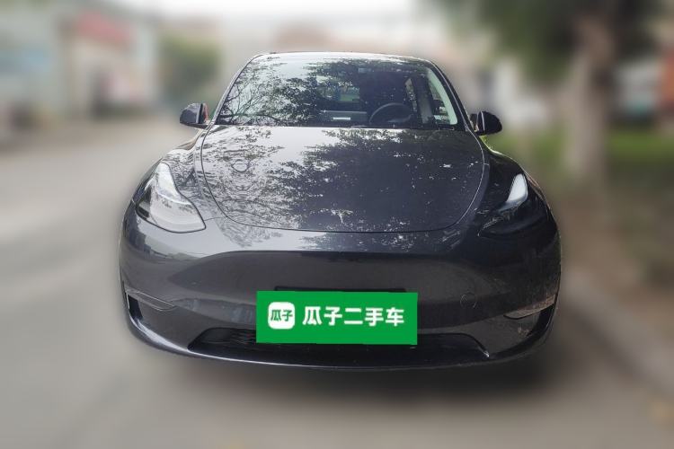 Used Tesla Model Y 2024 Long-Range All-Wheel-Drive Version Front