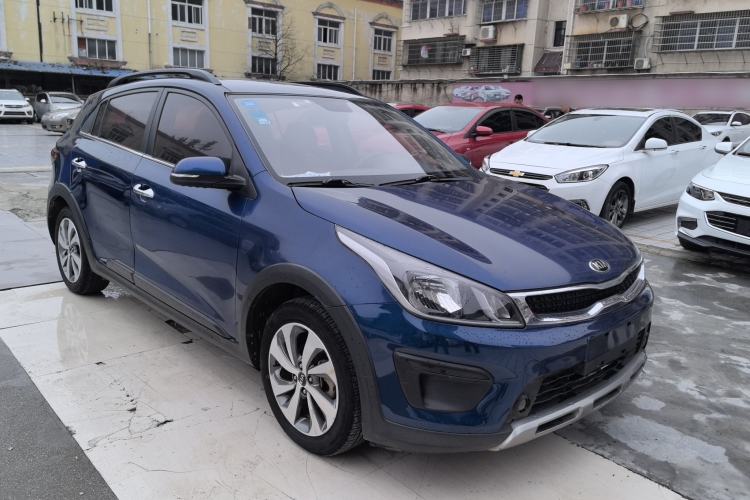 Used Kia KX Cross 2017 1.4L AT GLS Front Right 45 Deg
