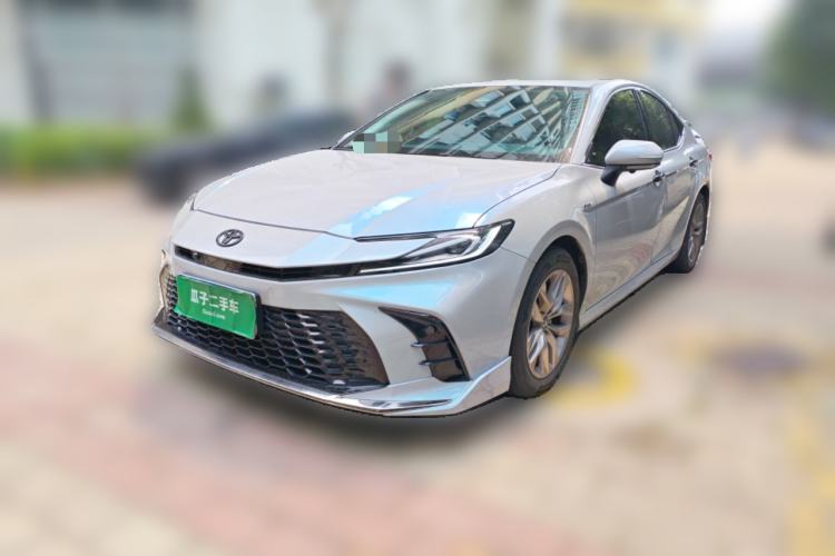 Used Toyota Camry 2024 Dual-Motor 2.0 HE Elite Edition