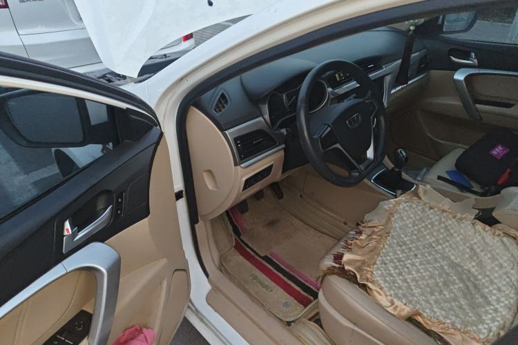 Used Geely Auto Emgrand 2017 Sedan Million Edition 1.5L Manual Luxury Model