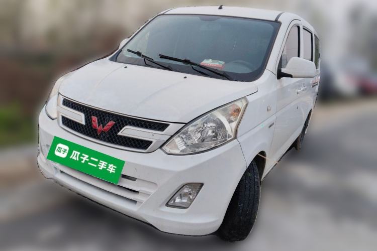 Used Wuling Rongguang V 2015 1.5L Base Version