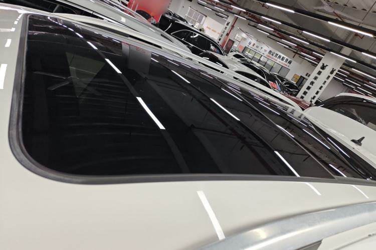 Used Volkswagen Tiguan L 2019 330TSI Automatic Two-Wheel Drive Panoramic Comfort Edition China VI Standard Roof