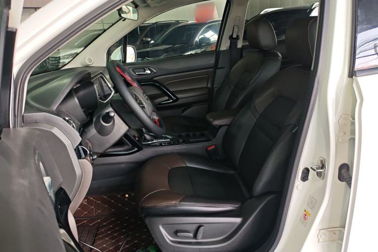 Used GAC Trumpchi GS4 2017 235T Automatic Two-Wheel Drive Luxury Smart Connectivity Version Left Front Seat