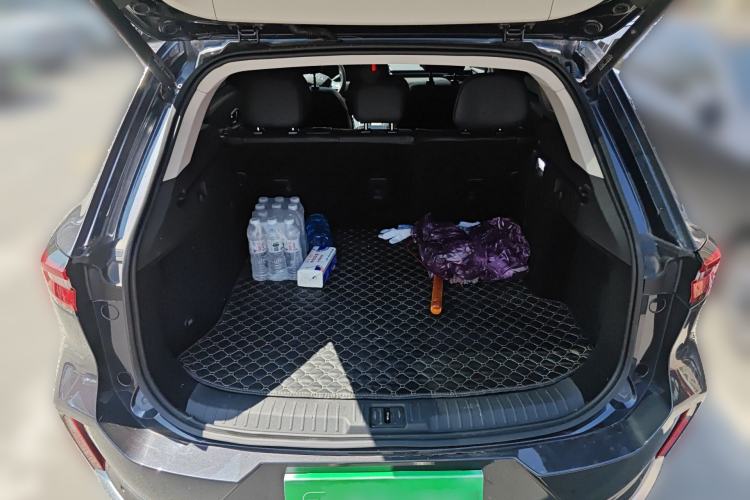 Used EXEED Lingyun 2023 400T Two-Wheel Drive StarRui Pro Edition Trunk