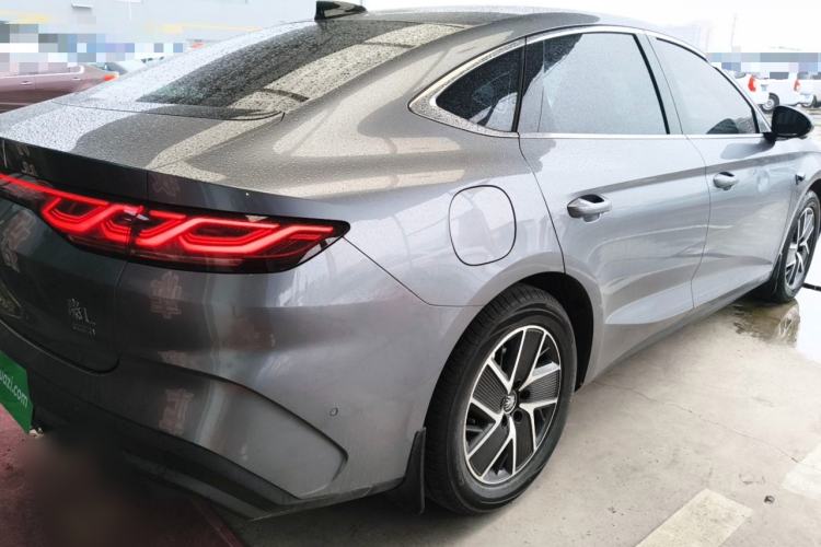 Used BYD Qin L 2025 DM-i Smart Drive 120KM Superior Model
