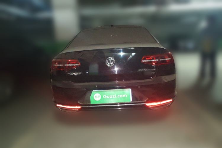 Used Volkswagen Magotan 2019 330TSI DSG Luxury Version China VI Standard Rear