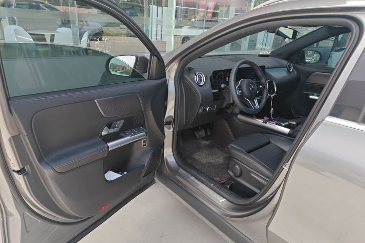 Used Mercedes-Benz GLA 2022 Facelifted GLA 200
