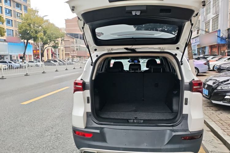 Used JETOUR X70M 2021 1.5T Manual Urban Partner Model 5 Seats
