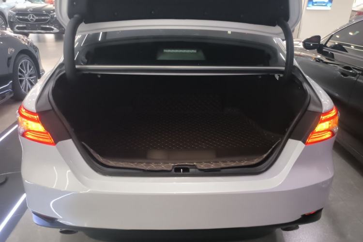 Used Toyota Camry 2019 Revised Version 2.5G Luxury Edition Trunk