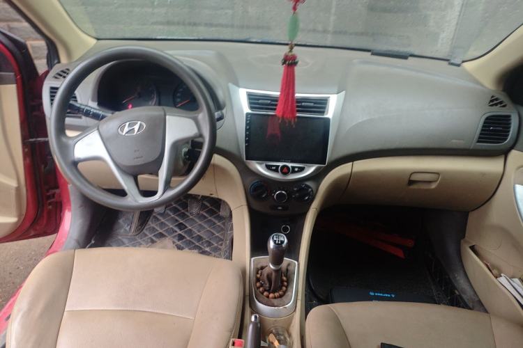 Used Hyundai Verna (older generation) 2010 Sedan 1.4L Manual Standard GL Model
