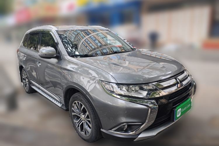 Used Mitsubishi Outlander 2018 2.4L 4x4 Elite Edition 5 Seats
