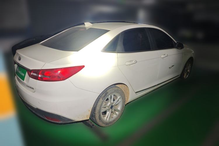 Used Ford Escort 2019 Revised Version 1.5L Automatic Enjoyment Type China VI Standard Rear Right 45 Deg