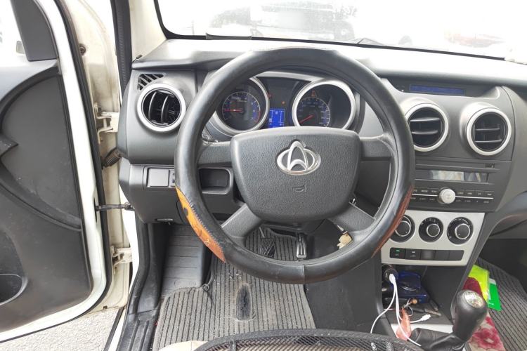 Used CHANGAN KAICHENG Ounuo S 2013 1.5L Elite Model Steering Wheel