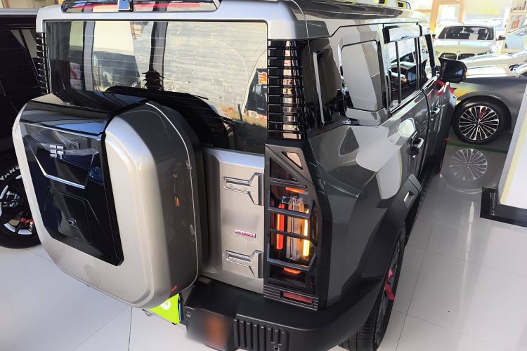 Used JETOUR Traveler 2023 2.0T All-Wheel-Drive CrossPRO
