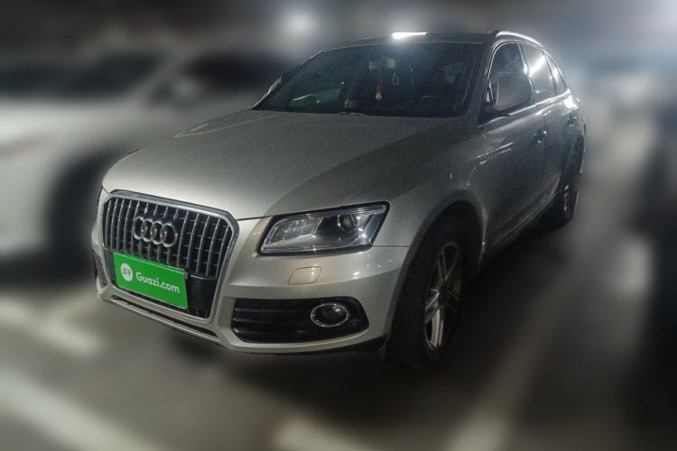 Used Audi Q5 2015 40 TFSI Comfort Model Guazi used car, China used car export, Used car for sale, Used Audi cars, Cheapest cars for sale