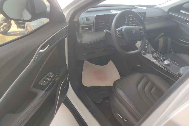 Used NETA U 2022 Zhi400 Pro Ternary Lithium