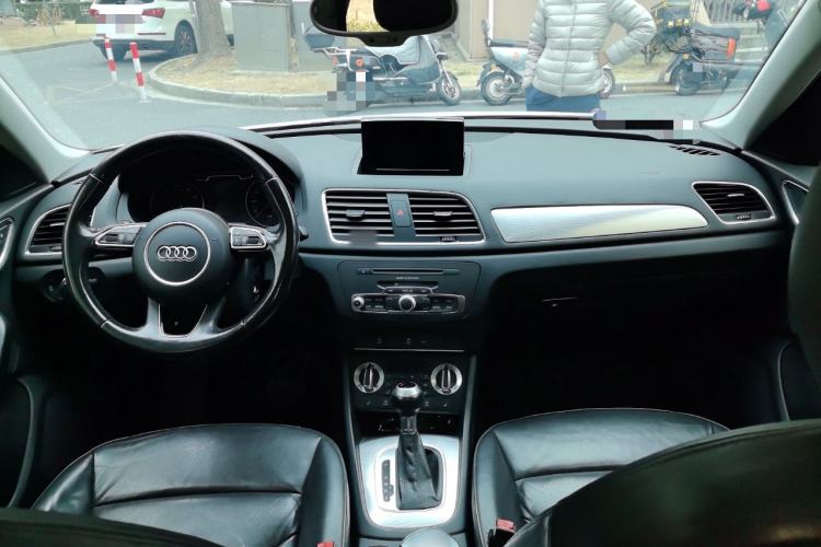 Used Audi Q3 2015 35 TFSI Comfort Model