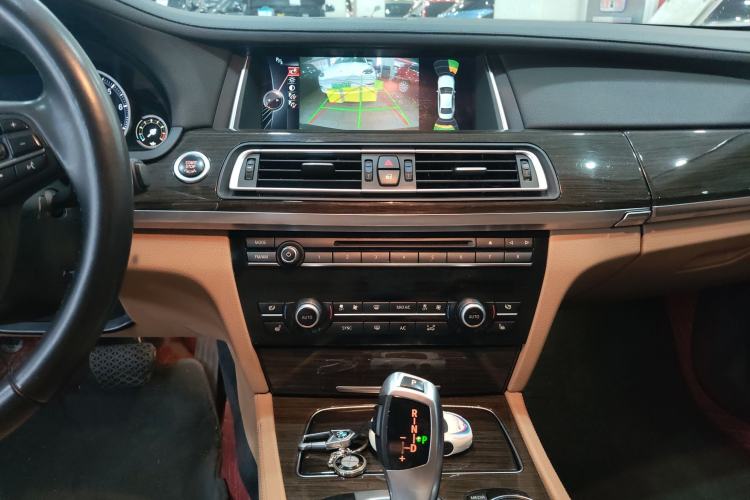 Used BMW 7 Series 2014 730Li Premium Edition
