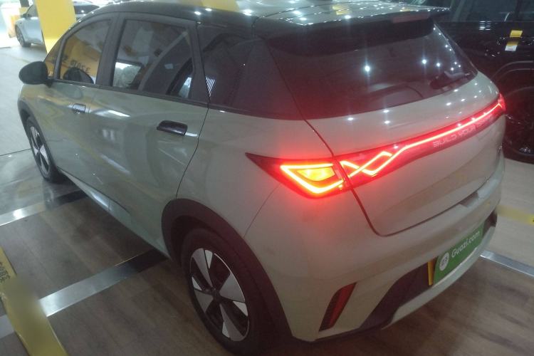 Used BYD Dolphin 2023 420 km Free Version