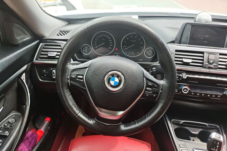 Used BMW 3 Series GT 2018 320i Sport Edition
