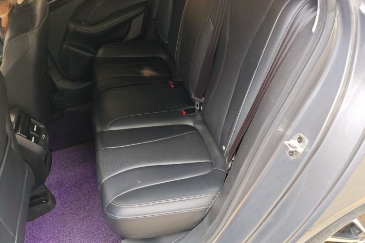 Used Roewe i5 2021 1.5L CVT Starry Edition