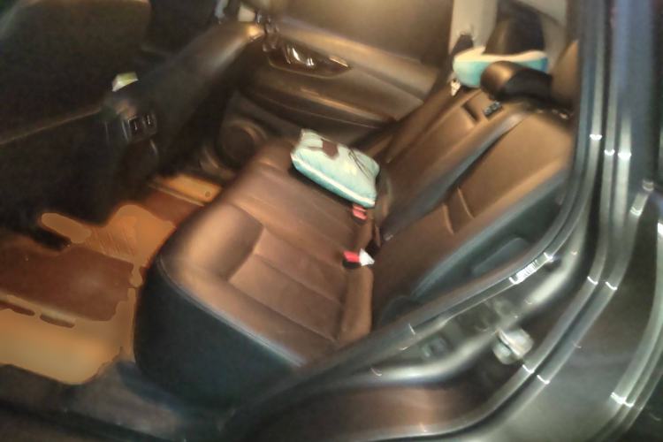 Used Nissan X-Trail 2019 2.0L CVT Smart Connect Comfort Edition 2WD
