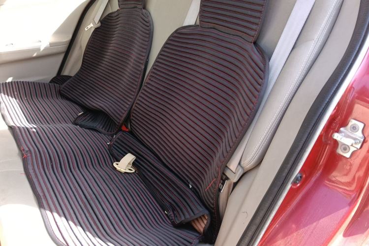 Used CHANGAN Alsvin V3 2015 1.4L Manual Warm-Hearted Model China V Standard
