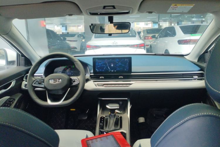 Used Geely Auto Emgrand 2022 4th Generation 1.5L CVT Flagship Model
