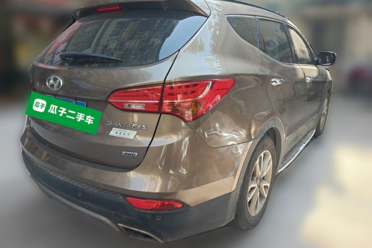 Used Hyundai Santa Fe 2013 Revised Version 2.0T Automatic All-Wheel Drive Top-Tier Trim