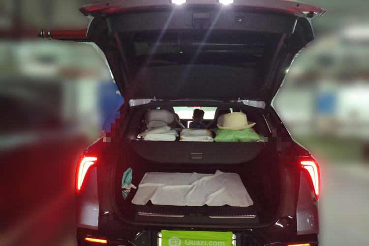 Used HiPhi Y 2023 560 km Pioneer Edition