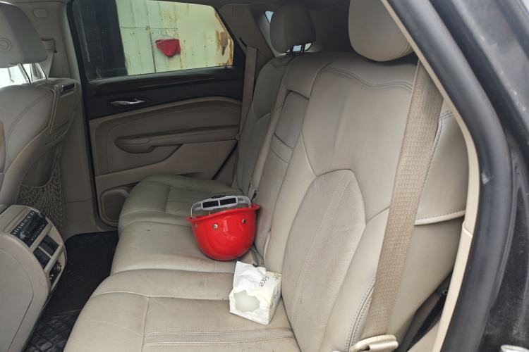 Used Cadillac SRX 2011 3.0L Luxury Model Left Rear Seat