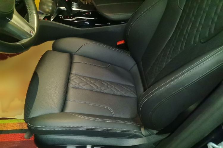 Used BMW 5 Series 2021 525i M Sport Package Left Front Seat