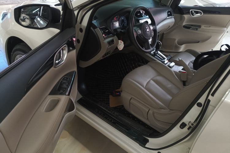 Used Nissan Sylphy 2019 1.6XV CVT Smart Connect Luxury Edition China VI Standard Driver Seat