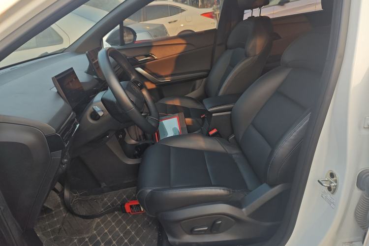 Used MG 4 EV 2022 425 km Luxury Edition
