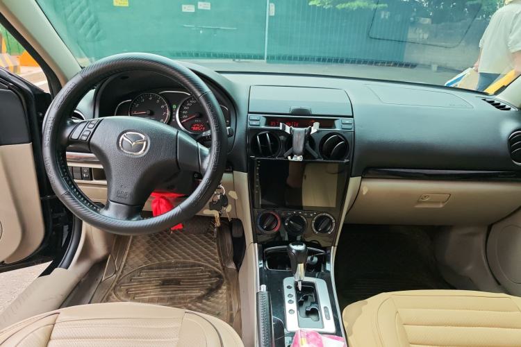 Used Mazda 6 2012 2.0L Automatic Fashion Edition Center Console