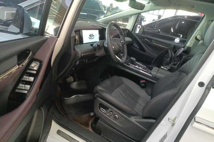 Used GAC Trumpchi M8 2024 Master Series 400T Ultimate Edition Driver Seat