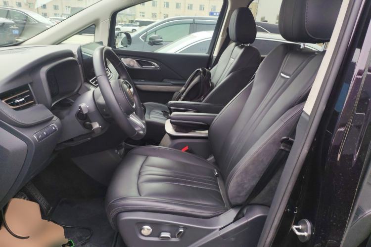 Used Hongqi HQ9 PHEV 2024 2.0T Four-Wheel Drive Business Edition Left Front Seat