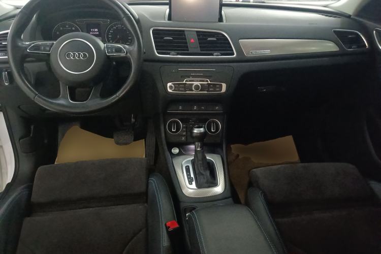 Used Audi Q3 2017 40 TFSI quattro all-wheel-drive sport model
