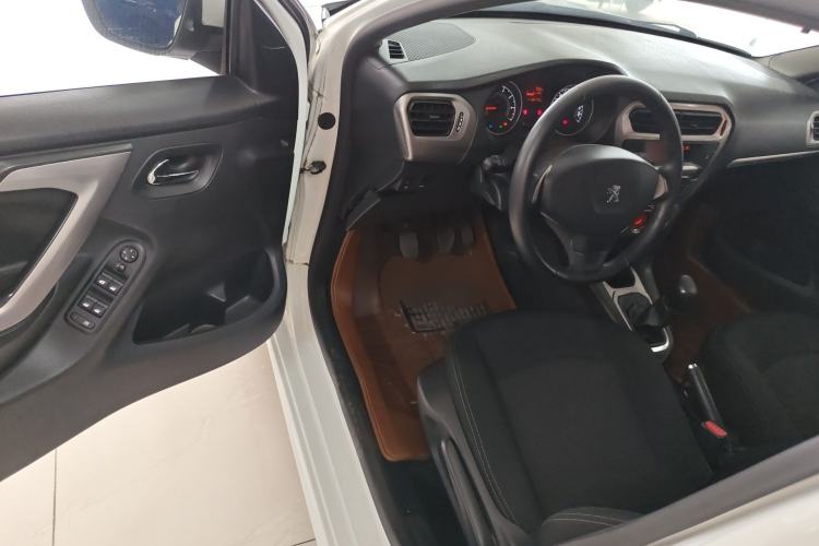 Used Peugeot 301 2014 1.6L Manual Luxury Edition
