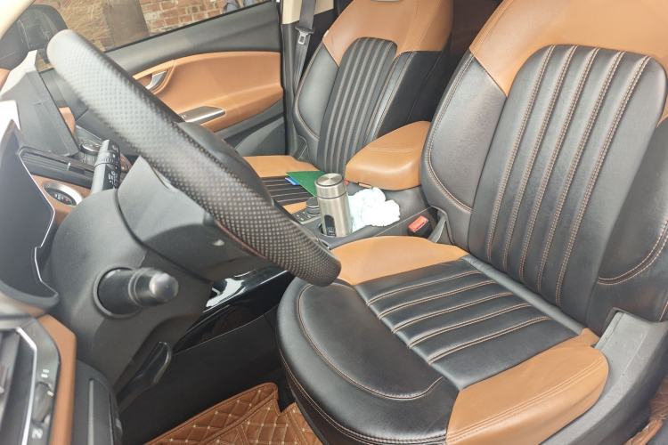 Used Soueast DX7 2015 1.5T Automatic Luxury Model Left Front Seat